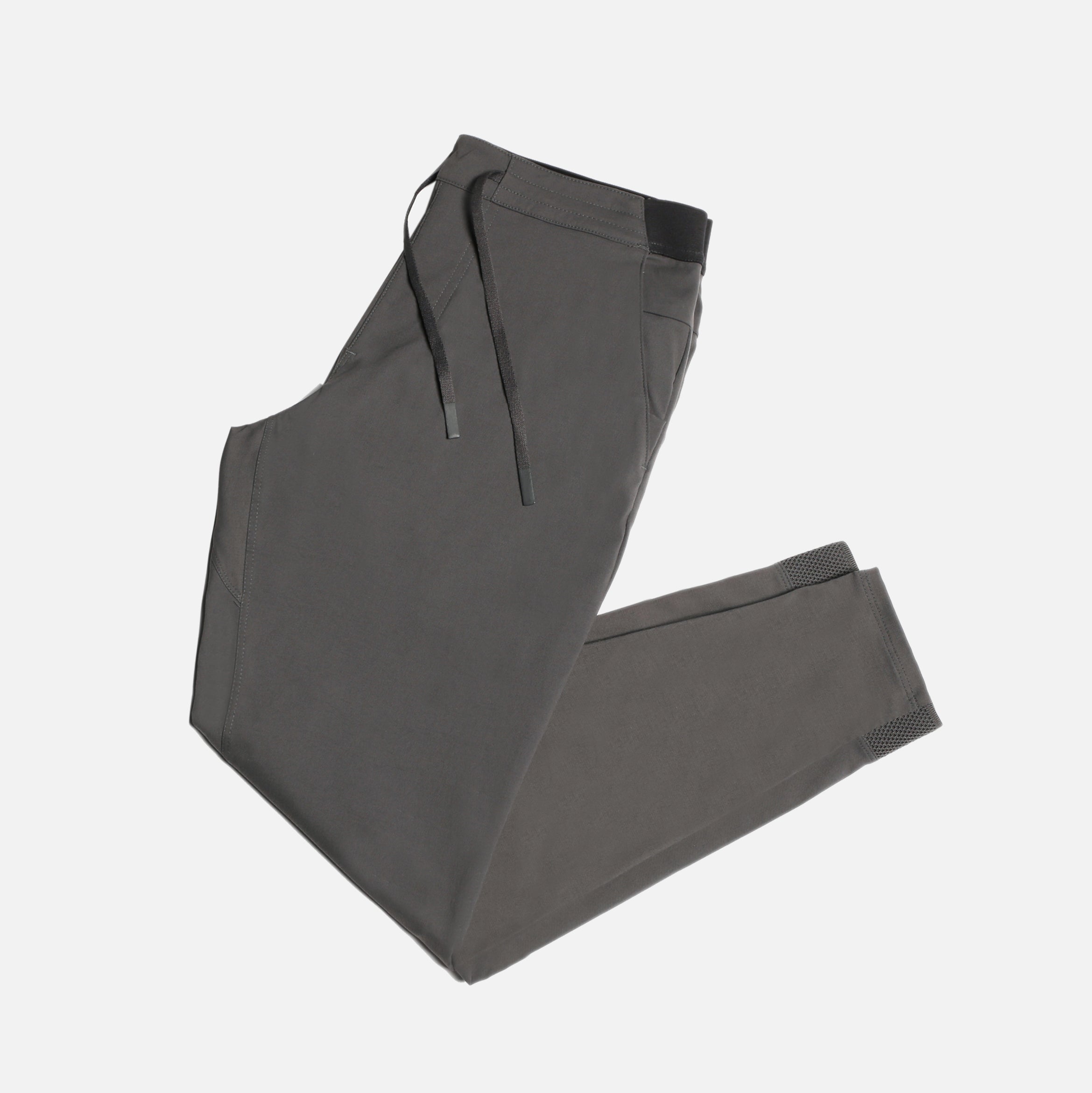 ★LUVISTRUE★IM POCKET TRANING PANTS(CHARCOAL)★正規品/人気 Stride Workout Pants Men Charcoal | ICIW