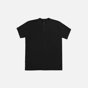 Black / M